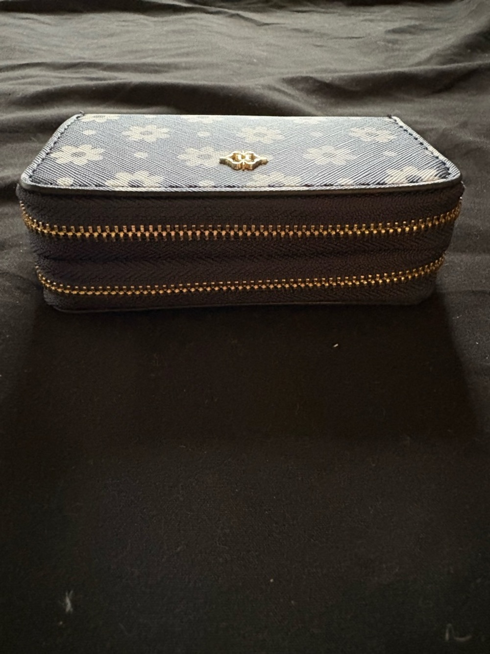 Navy Floral Zip card wallet